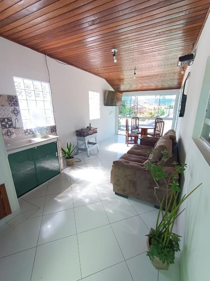 Hostel Casa Da Vo Rosa Говернадор-Селсу-Рамус Екстер'єр фото